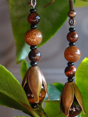 Boucles d’oreille pierre de soleil œil de tigre rouge