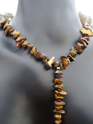Collier en pierre – œil de tigre
