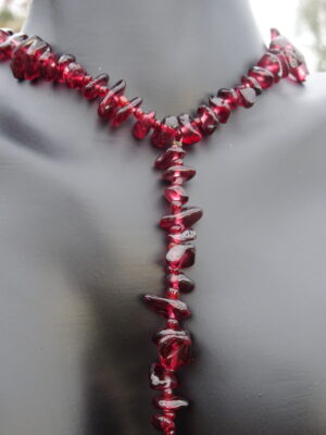 Collier en pierre – grenat